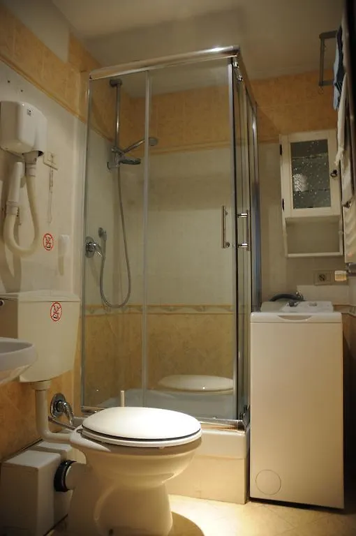 Domus Anna Apartment Rome 0*,
